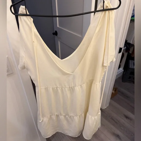 Cream flowy Mumu Dress - Picture 2 of 10